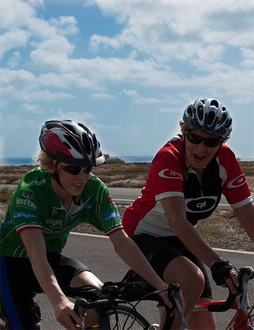 Cyclists on Sal